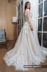 Свадебное платье Линдсой